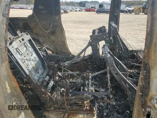 2023 Chevrolet Suburban LT z VIN 1GNSKCKD4PR201563, wystawiony jako Copart lot #81690654 z przebiegiem Nie podano mil oraz Szkoda całkowita • Salvage title. Historia ofert i sprzedaży dostępna na DreamBid. Obrazek 12.
