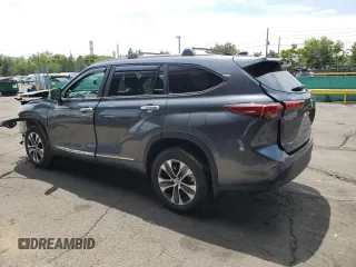 2023 Toyota Highlander L with VIN 5TDKDRBH5PS005383, listed as a Copart auction lot 59811145 with 18,507 mi miles and Salvage title. Bid and sale history available at DreamBid. Image 2.