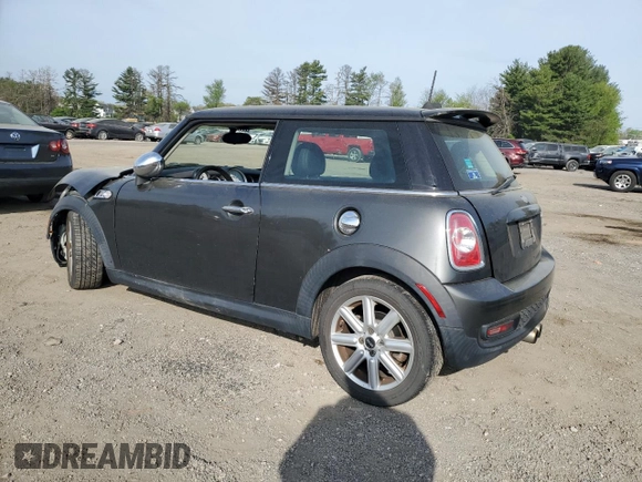 2011 MINI Hardtop S with VIN WMWSV3C55BTY13142, listed as a Copart auction lot 54543905 with Not Provided miles and Salvage Title. Bid and sale history available at DreamBid. Image 2.
