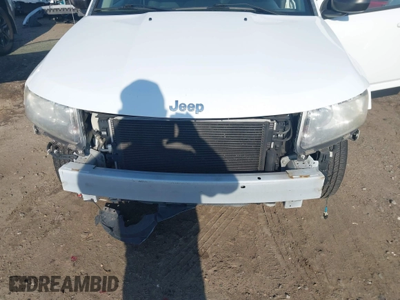 2016 Jeep Compass Sport with VIN 1C4NJCBA1GD568996, listed as a IAAI auction lot 42116719 with 167,751 mi miles and . Bid and sale history available at DreamBid. Image 6.