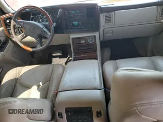 2003 Cadillac Escalade z VIN 1GYEC63T83R157632, wystawiony jako Copart lot #54950564 z przebiegiem 88 527 mil mil oraz Szkoda całkowita • Salvage title. Historia ofert i sprzedaży dostępna na DreamBid. Obrazek 8.