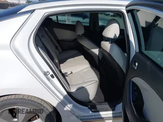 2015 Kia Optima Hybrid EX with VIN KNAGN4AD0F5085164, listed as a IAAI auction lot 41940584 with 129,841 mi miles. Bid and sale history available at carsss.com. Image 8.