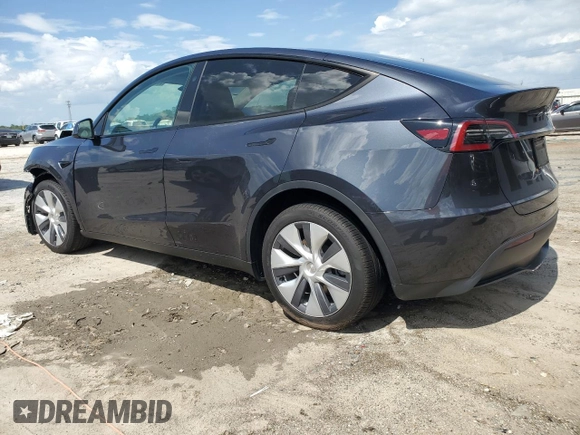 2024 Tesla Model Y Long Range z VIN 7SAYGDEE4RA251337, wystawiony jako Copart lot #59844555 z przebiegiem 16 011 mil mil oraz Szkoda całkowita • Salvage title. Historia ofert i sprzedaży dostępna na DreamBid. Obrazek 2.