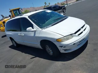 2000 Dodge Caravan SE with VIN 1B4GP44G7YB512991, listed as a IAAI auction lot 42555433 with 154,658 mi miles and . Bid and sale history available at DreamBid. Image 1.