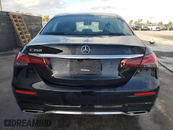 2021 Mercedes-Benz E-Class E 350 with VIN W1KZF8DB8MA929939, listed as a Copart auction lot 83035544 with 41,841 mi miles and Clean Title. Bid and sale history available at carsss.com. Image 6.