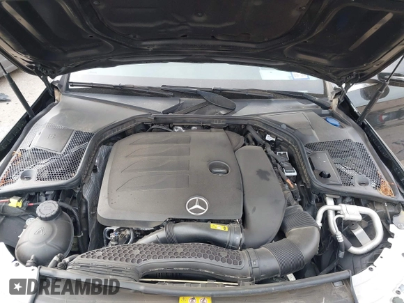 2019 Mercedes-Benz C 300 with VIN 55SWF8DB5KU311624, listed as a IAAI auction lot 41913152 with 75,656 mi miles and . Bid and sale history available at DreamBid. Image 10.