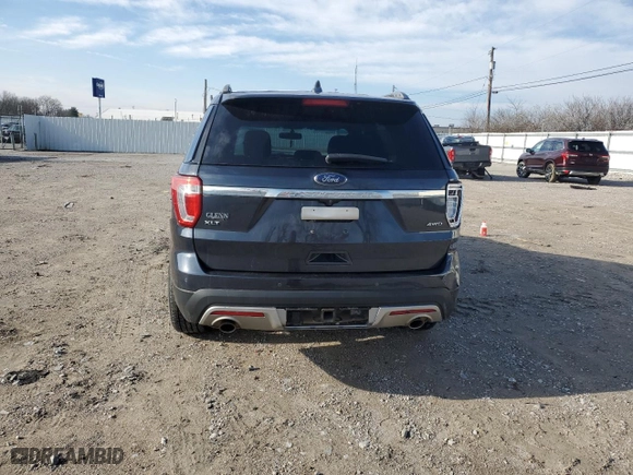 2017 Ford Explorer XLT with VIN 1FM5K8D86HGB05347, listed as a Copart auction lot 44648915 with 134,494 mi miles and Salvage Title. Bid and sale history available at carsss.com. Image 6.
