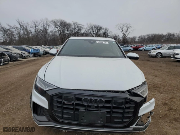 2022 Audi Q8 Premium Plus with VIN WA1EVBF10ND004501, listed as a Copart auction lot 85722194 with 37,592 mi miles and Salvage Title. Bid and sale history available at carsss.com. Image 5.