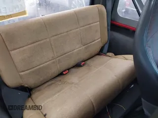 2000 Jeep Wrangler SE с VIN 1J4FA29P2YP778588, выставлен на аукционе IAAI как лот 41407892 с пробегом 126 372 миль миль и . История ставок и продаж доступна на DreamBid. Изображение 8.