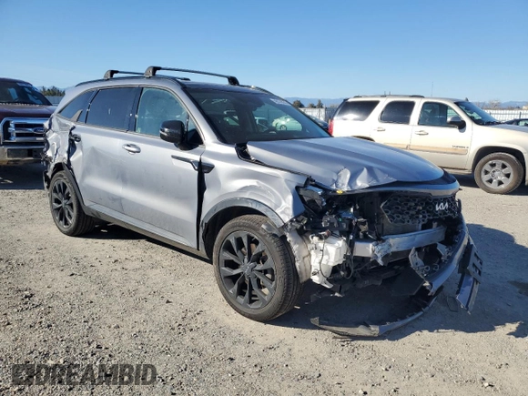 2022 Kia Sorento SX with VIN 5XYRKDLF1NG097977, listed as a Copart auction lot 46879525 with 55,992 mi miles and Salvage Title. Bid and sale history available at carsss.com. Image 4.