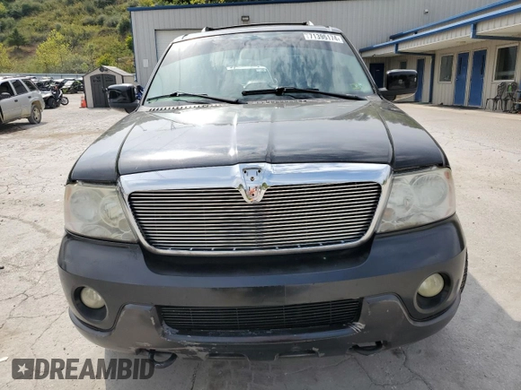 2003 Lincoln Navigator Luxury with VIN 5LMFU28R93LJ36216, listed as a Copart auction lot 71395174 with 147,398 mi miles and Salvage Title. Bid and sale history available at carsss.com. Image 5.