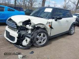 2011 MINI Hardtop with VIN WMWSU3C58BT184415, listed as a IAAI auction lot 41891353 with 149,533 mi miles and . Bid and sale history available at DreamBid. Image 6.