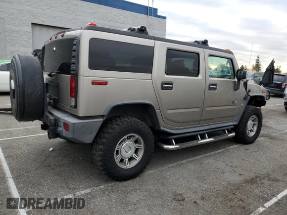 2006 Hummer H2 with VIN 5GRGN23U86H122396, listed as a Copart auction lot 82355744 with 315,923 mi miles and Clean Title. Bid and sale history available at carsss.com. Image 3.