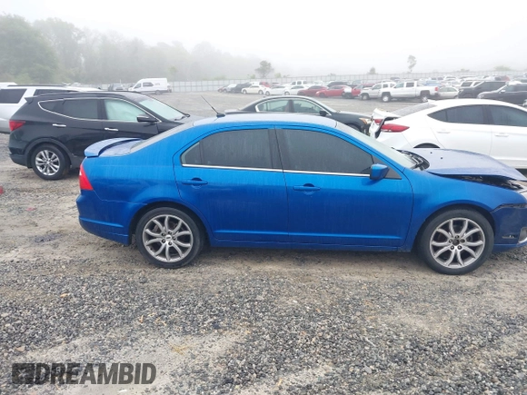 2012 Ford Fusion SE with VIN 3FAHP0HA4CR403923, listed as a IAAI auction lot 41945401 with 189,190 mi miles. Bid and sale history available at carsss.com. Image 13.