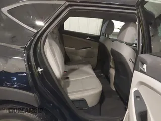 2019 Hyundai Tucson Value z VIN KM8J3CA48KU075082, wystawiony jako IAAI lot #42105673 z przebiegiem 43 052 mil mil oraz . Historia ofert i sprzedaży dostępna na DreamBid. Obrazek 8.