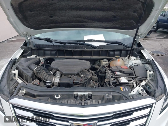 2018 Cadillac XT5 Luxury FWD with VIN 1GYKNCRS2JZ185644, listed as a IAAI auction lot 41912079 with 82,728 mi miles and . Bid and sale history available at carsss.com. Image 10.