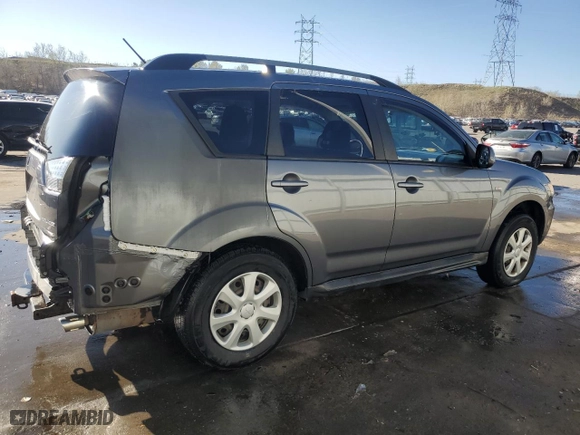 2012 Mitsubishi Outlander ES with VIN JA4AS2AW0CU025825, listed as a Copart auction lot 53082065 with 124,004 mi miles and Salvage Title. Bid and sale history available at carsss.com. Image 3.