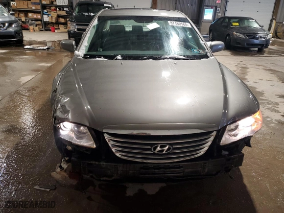 2009 Hyundai Azera GLS with VIN KMHFC46D59A371628, listed as a Copart auction lot 87460584 with 103,077 mi miles and Salvage Title. Bid and sale history available at carsss.com. Image 5.