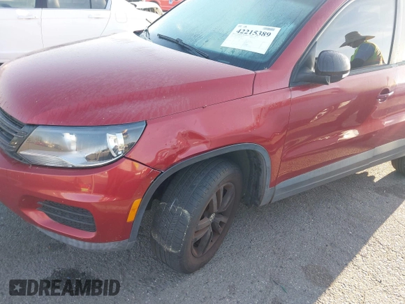 2015 Volkswagen Tiguan R-Line with VIN WVGAV7AX2FW115582, listed as a IAAI auction lot 42215389 with 168,182 mi miles and . Bid and sale history available at DreamBid. Image 6.