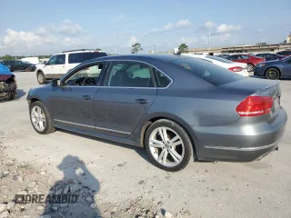 2013 Volkswagen Passat SEL Premium z VIN 1VWCN7A36DC135095, wystawiony jako Copart lot #57338905 z przebiegiem 151 843 mil mil oraz Szkoda całkowita • Salvage title. Historia ofert i sprzedaży dostępna na DreamBid. Obrazek 2.
