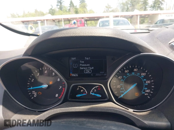 2013 Ford Escape SE z VIN 1FMCU0GX1DUD55435, wystawiony jako IAAI lot #42575683 z przebiegiem 205 271 mil mil oraz . Historia ofert i sprzedaży dostępna na DreamBid. Obrazek 7.
