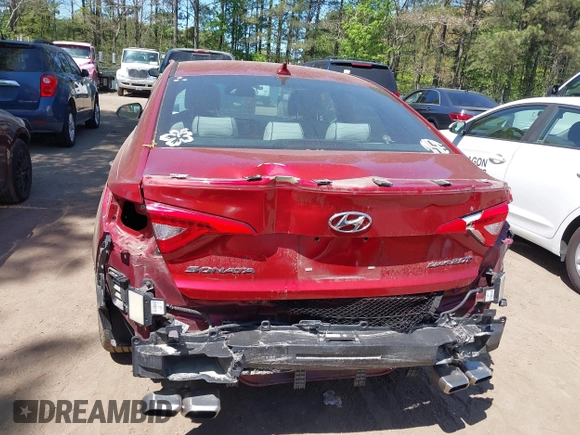 2015 Hyundai Sonata Sport with VIN 5NPE34AB6FH079884, listed as a IAAI auction lot 42045304 with 151,692 mi miles and . Bid and sale history available at carsss.com. Image 17.