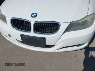 2011 BMW 3 Series 328i with VIN WBAPH7C59BE461739, listed as a IAAI auction lot 41759267 with 192,266 mi miles. Bid and sale history available at carsss.com. Image 6.