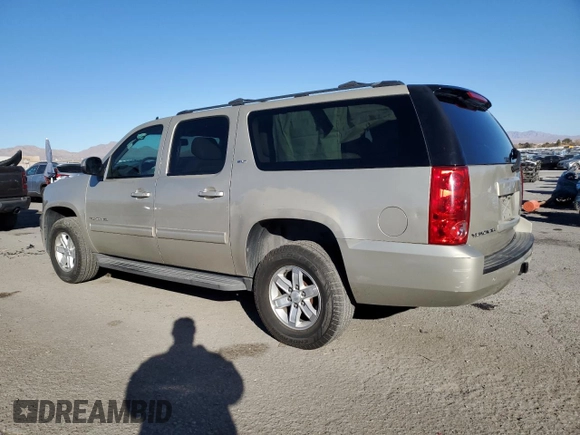 2013 GMC Yukon XL SLT with VIN 1GKS1KE07DR261108, listed as a Copart auction lot 89375335 with 107,940 mi miles and Salvage Title. Bid and sale history available at DreamBid. Image 2.