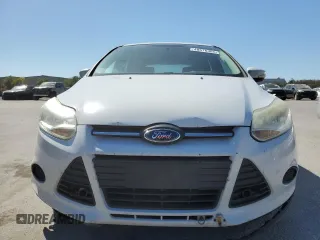 2014 Ford Focus SE with VIN 1FADP3K24EL447925, listed as a Copart auction lot 48676385 with 128,650 mi miles and Salvage Title. Bid and sale history available at carsss.com. Image 5.