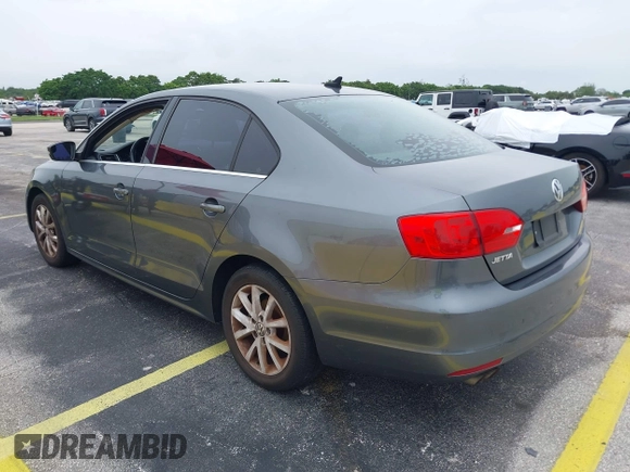 2013 Volkswagen Jetta SE with VIN 3VWDP7AJ7DM366924, listed as a IAAI auction lot 42436154 with 160,518 mi miles and . Bid and sale history available at DreamBid. Image 3.