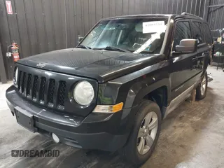 2011 Jeep Patriot Latitude with VIN 1J4NF1GB3BD105607, listed as a IAAI auction lot 42084734 with 173,377 mi miles and . Bid and sale history available at DreamBid. Image 21.
