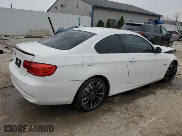 2011 BMW 3 Series 328i xDrive with VIN WBAKF5C53BE654912, listed as a Copart auction lot 80088904 with 168,948 mi miles and Non Repairable. Bid and sale history available at carsss.com. Image 3.