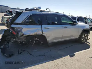 2022 Jeep Grand Cherokee with VIN 1C4RJYB62N8716136, listed as a Copart auction lot 46552485 with Not provided miles and Salvage title. Bid and sale history available at DreamBid. Image 3.
