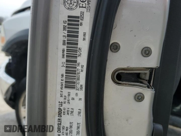 2011 Ram 2500 SLT with VIN 3D7TT2CT8BG578177, listed as a Copart auction lot 52742775 with 176,927 mi miles and Salvage Title. Bid and sale history available at carsss.com. Image 14.