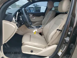 2018 Mercedes-Benz GLC 300 z VIN WDC0G4JBXJV060367, wystawiony jako Copart lot #64469195 z przebiegiem 105 569 mil mil oraz Szkoda całkowita • Salvage title. Historia ofert i sprzedaży dostępna na DreamBid. Obrazek 7.
