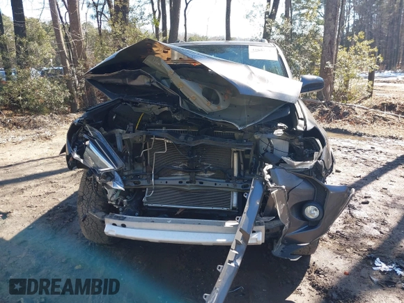 2019 Toyota 4Runner SR5 с VIN JTEBU5JR7K5661632, выставлен на аукционе IAAI как лот 41634341 с пробегом 65 485 миль миль и . История ставок и продаж доступна на DreamBid. Изображение 6.