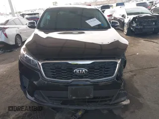2019 Kia Sorento LX with VIN 5XYPG4A39KG522973, listed as a IAAI auction lot 41353348 with 151,889 mi miles. Bid and sale history available at carsss.com. Image 11.