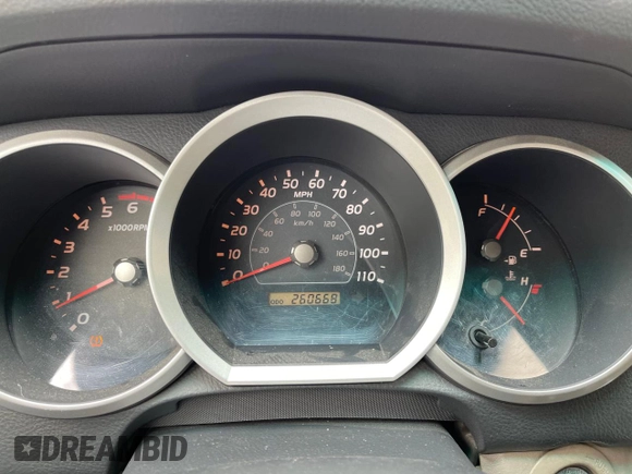 2008 Toyota 4Runner SR5 z VIN JTEBU14R380128817, wystawiony jako Copart lot #56390255 z przebiegiem 260 669 mil mil oraz Czysty tytuł • Clean title. Historia ofert i sprzedaży dostępna na DreamBid. Obrazek 8.