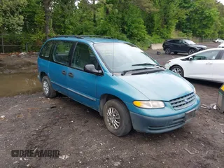1998 Plymouth Voyager z VIN 2P4GP25R9WR797419, wystawiony jako IAAI lot #42324881 z przebiegiem 96 543 mil mil oraz . Historia ofert i sprzedaży dostępna na DreamBid. Obrazek 1.
