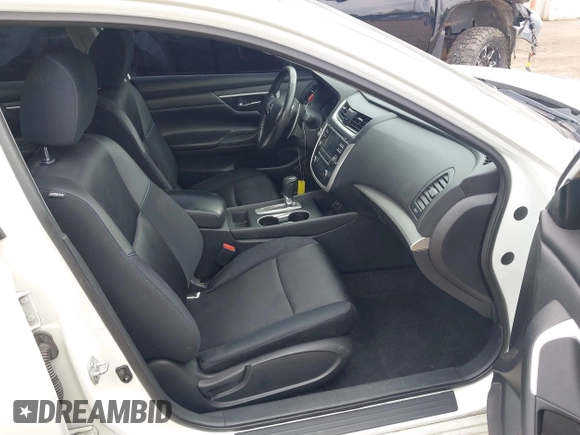 2016 Nissan Altima S z VIN 1N4AL3AP0GC174433, wystawiony jako IAAI lot #42257840 z przebiegiem 122 158 mil mil oraz . Historia ofert i sprzedaży dostępna na DreamBid. Obrazek 5.