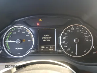 2016 Audi SQ5 Premium Plus with VIN WA1CGAFP8GA014181, listed as a Copart auction lot 87998015 with 117,236 mi miles and Salvage Title. Bid and sale history available at carsss.com. Image 9.