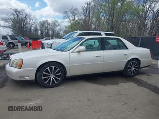 2003 Cadillac DeVille z VIN 1G6KD54Y13U208351, wystawiony jako IAAI lot #41889713 z przebiegiem 132 774 mil mil oraz . Historia ofert i sprzedaży dostępna na DreamBid. Obrazek 15.