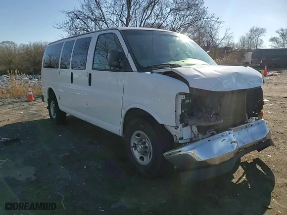 2018 Chevrolet Express Passenger LT with VIN 1GAZGMFP4J1225475, listed as a Copart auction lot 83759384 with 74,880 mi miles and Salvage Title. Bid and sale history available at carsss.com. Image 12.
