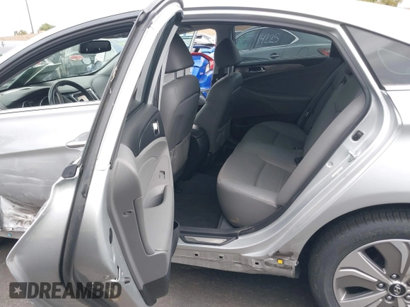 2014 Hyundai Sonata Limited with VIN KMHEC4A44EA106969, listed as a IAAI auction lot 42061351 with 25,795 mi miles and . Bid and sale history available at carsss.com. Image 8.