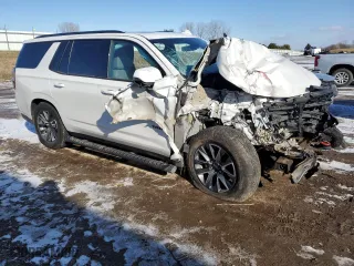2021 Chevrolet Tahoe Z71 with VIN 1GNSKPKD7MR319478, listed as a Copart auction lot 44708925 with 0 mi miles and Salvage Title. Bid and sale history available at carsss.com. Image 4.