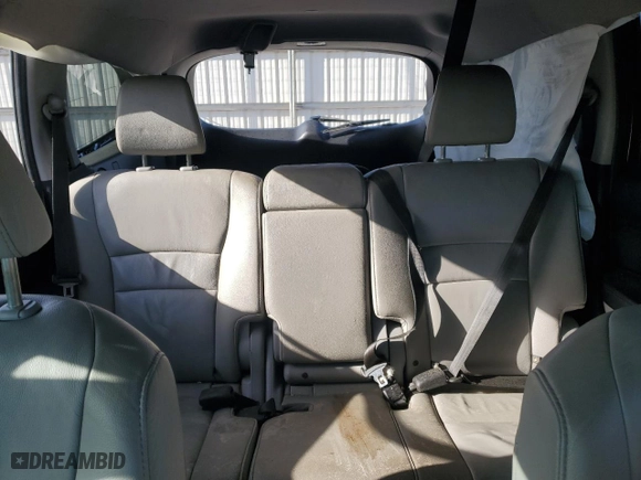2018 Honda Pilot EX-L with VIN 5FNYF5H53JB028070, listed as a Copart auction lot 49084185 with 101,152 mi miles and Salvage Title. Bid and sale history available at carsss.com. Image 10.