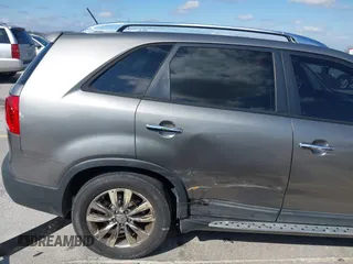 2011 Kia Sorento EX with VIN 5XYKU4A24BG182674, listed as a IAAI auction lot 41490284 with 163,378 mi miles. Bid and sale history available at carsss.com. Image 6.