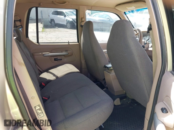 2001 Ford Explorer Sport Trac with VIN 1FMZU67E71UC43987, listed as a IAAI auction lot 42514087 with 337,906 mi miles and . Bid and sale history available at DreamBid. Image 8.