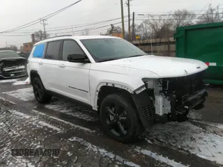 2023 Jeep Grand Cherokee Altitude z VIN 1C4RJKAGXP8869728, wystawiony jako IAAI lot #41484988 z przebiegiem 17 052 mil mil oraz . Historia ofert i sprzedaży dostępna na DreamBid. Obrazek 1.