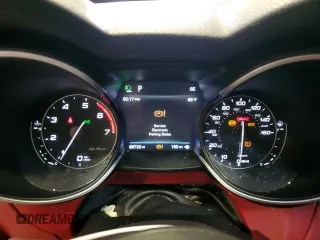 2019 Alfa Romeo Stelvio Ti Sport z VIN ZASPAKBN2K7C43312, wystawiony jako Copart lot #49851515 z przebiegiem 66 732 mil mil oraz Szkoda całkowita • Salvage title. Historia ofert i sprzedaży dostępna na DreamBid. Obrazek 9.